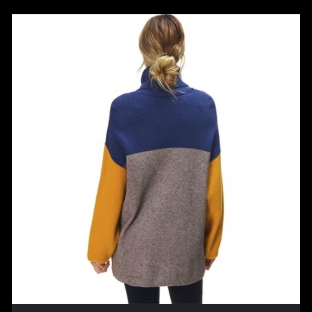 Free People Softly Structured Color Block Sweater women’s size medium oversized